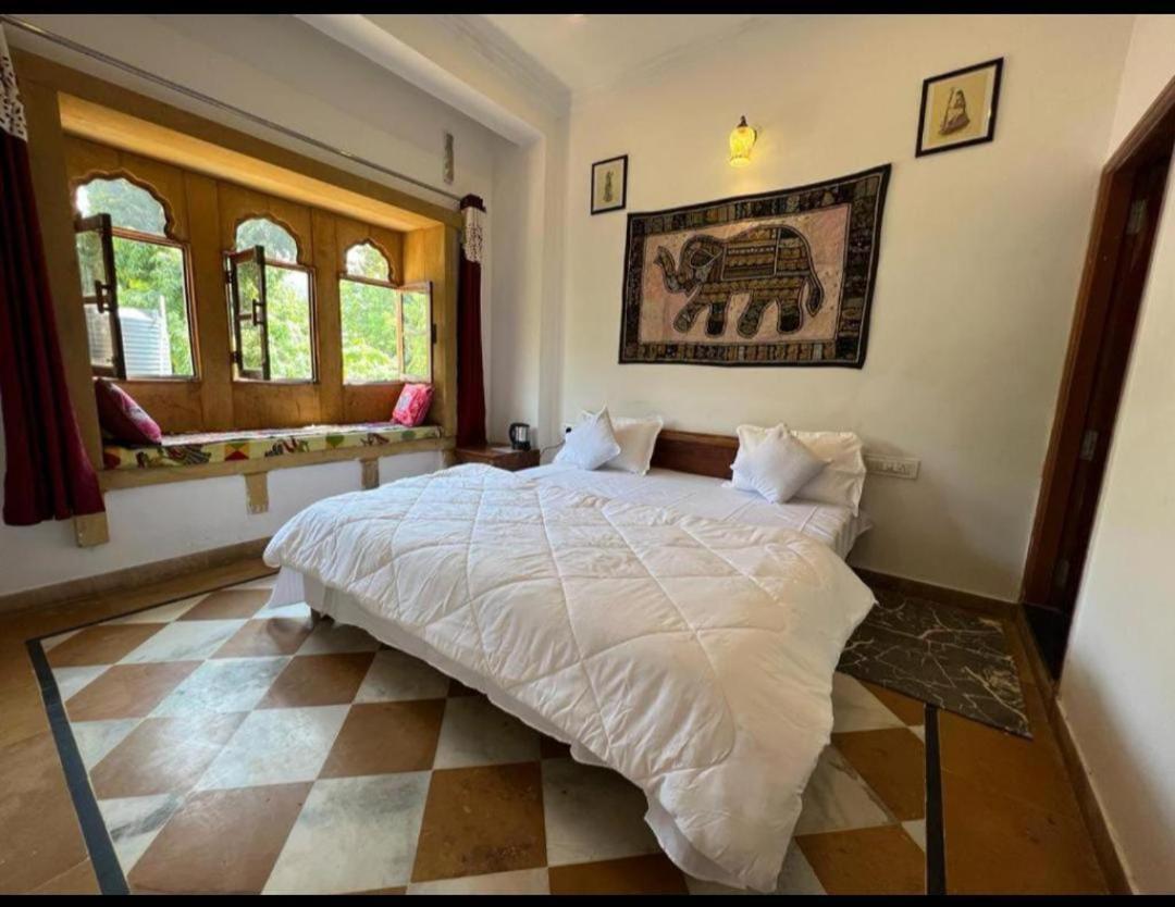 Hotel Pushkar Golden Haveli ภายนอก รูปภาพ