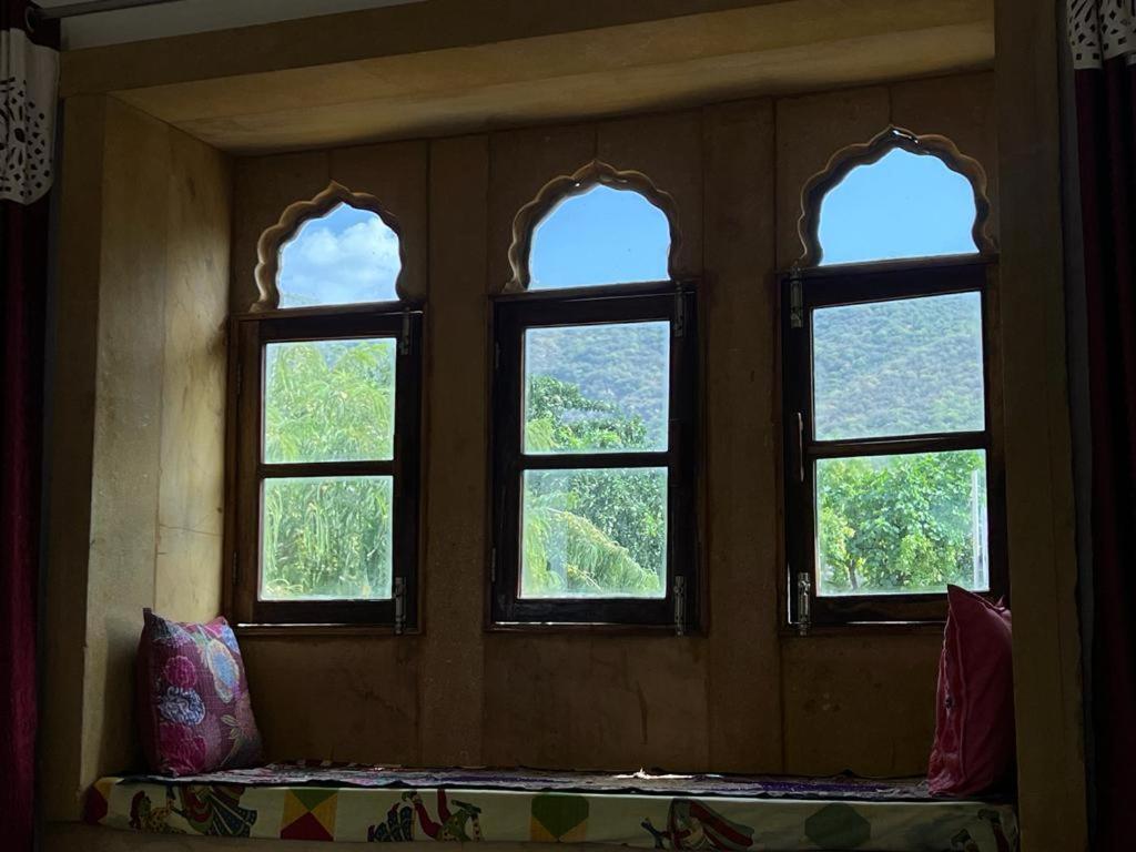 Hotel Pushkar Golden Haveli ภายนอก รูปภาพ